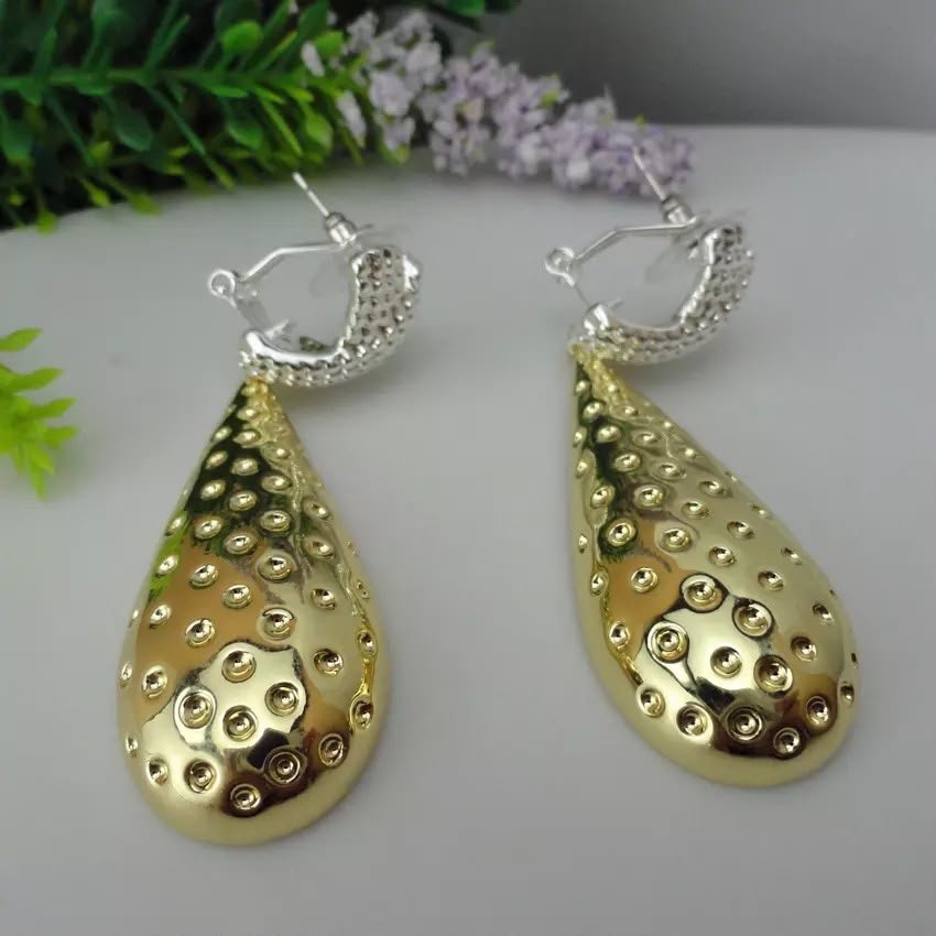 Gold Plated Kundan Necklace Set product image