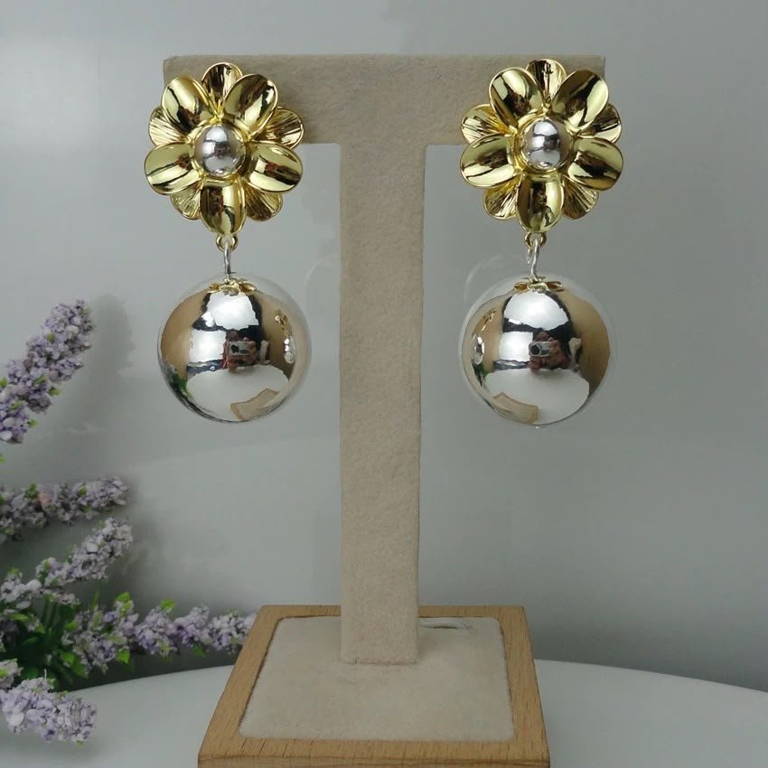 Gold Tone Party Wear Necklace Set product image