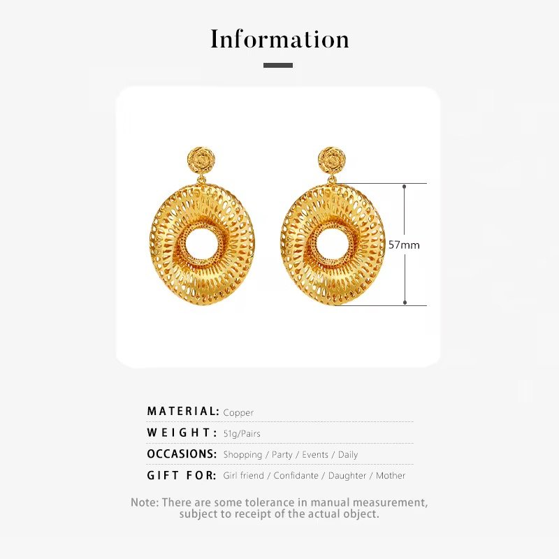 BOLD DANGLING EARINGS