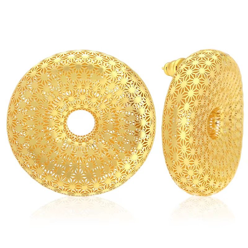bold earring