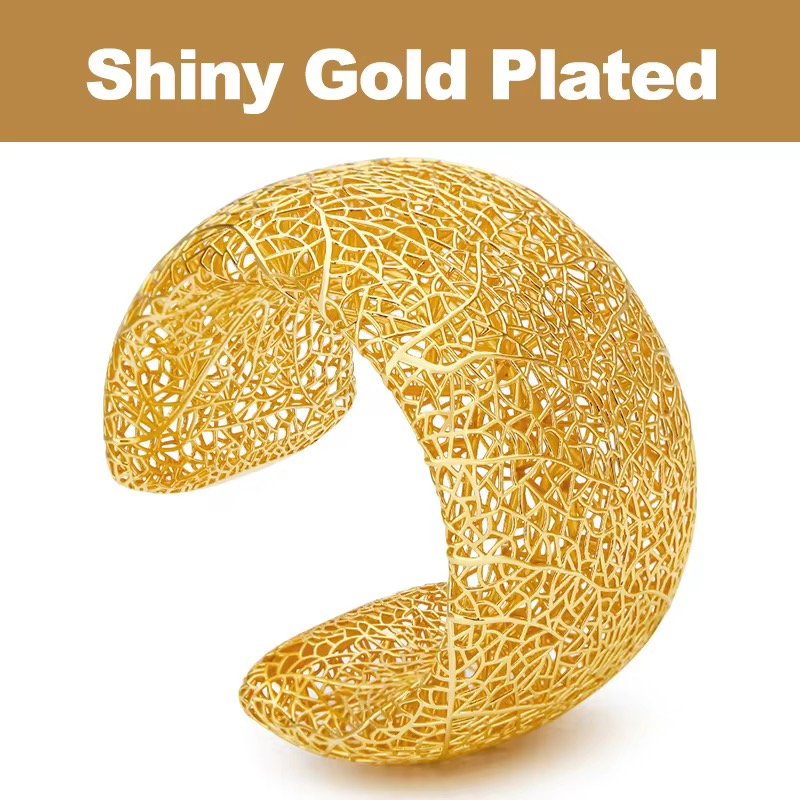 GOLD PLATED BANGLE